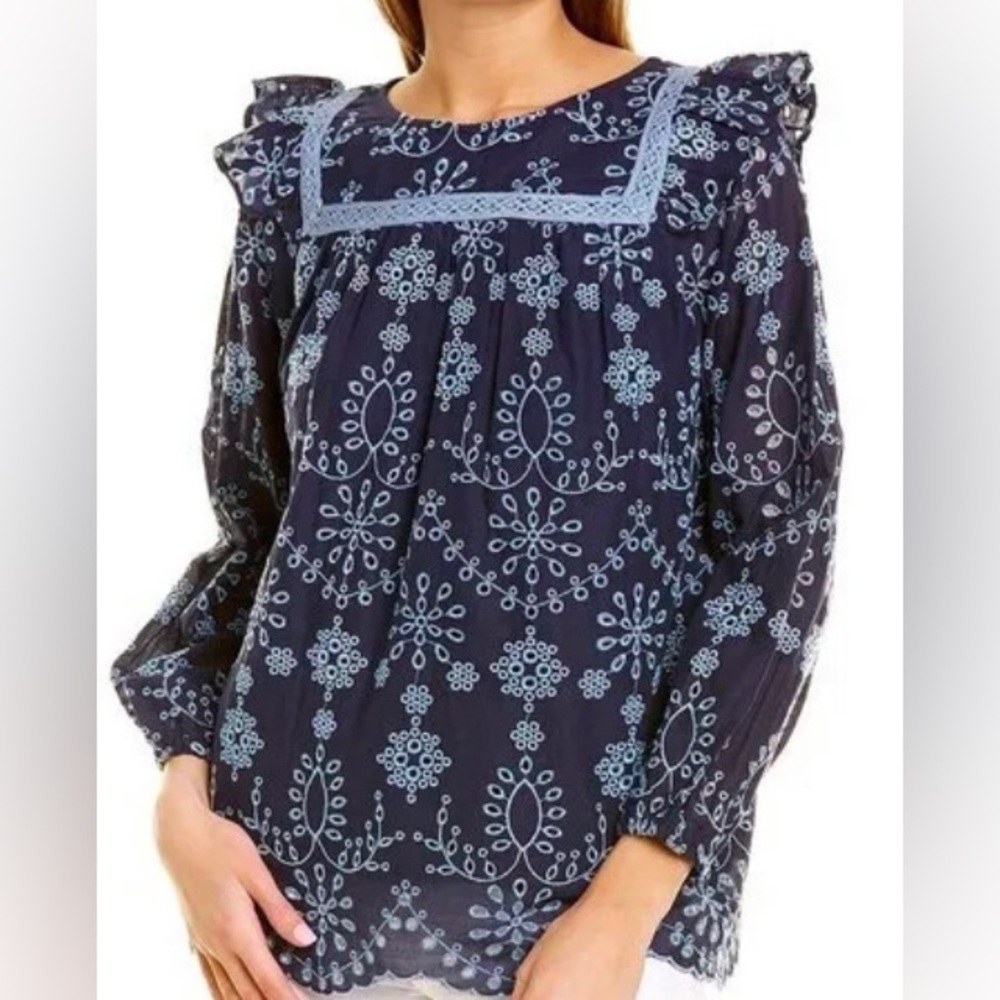 Sail to Sable Navy Blue Long Sleeve Blouse w Gorgeous Light Blue Embroidery- M
